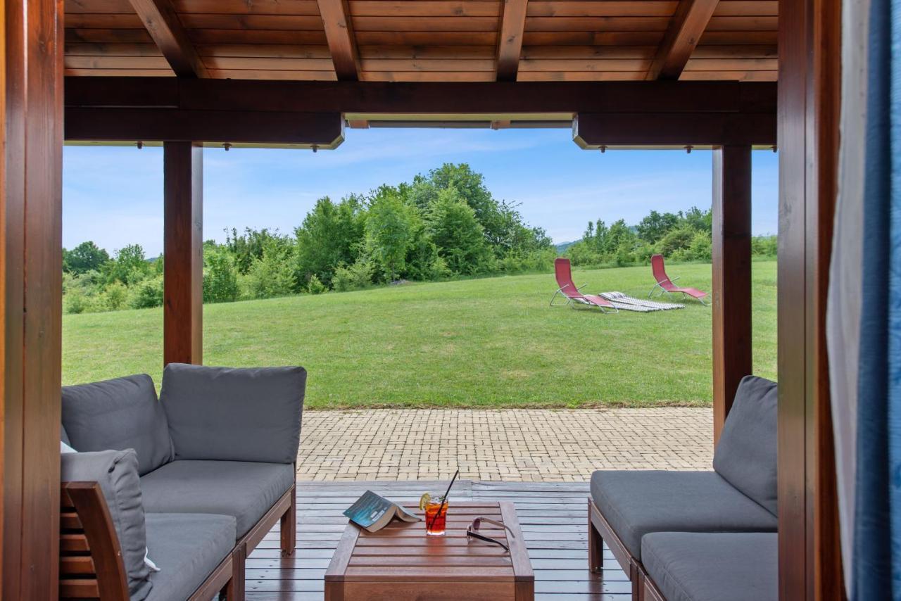 B&B Plitvice Lakes Villa Irene Селище Дрезницко Екстериор снимка