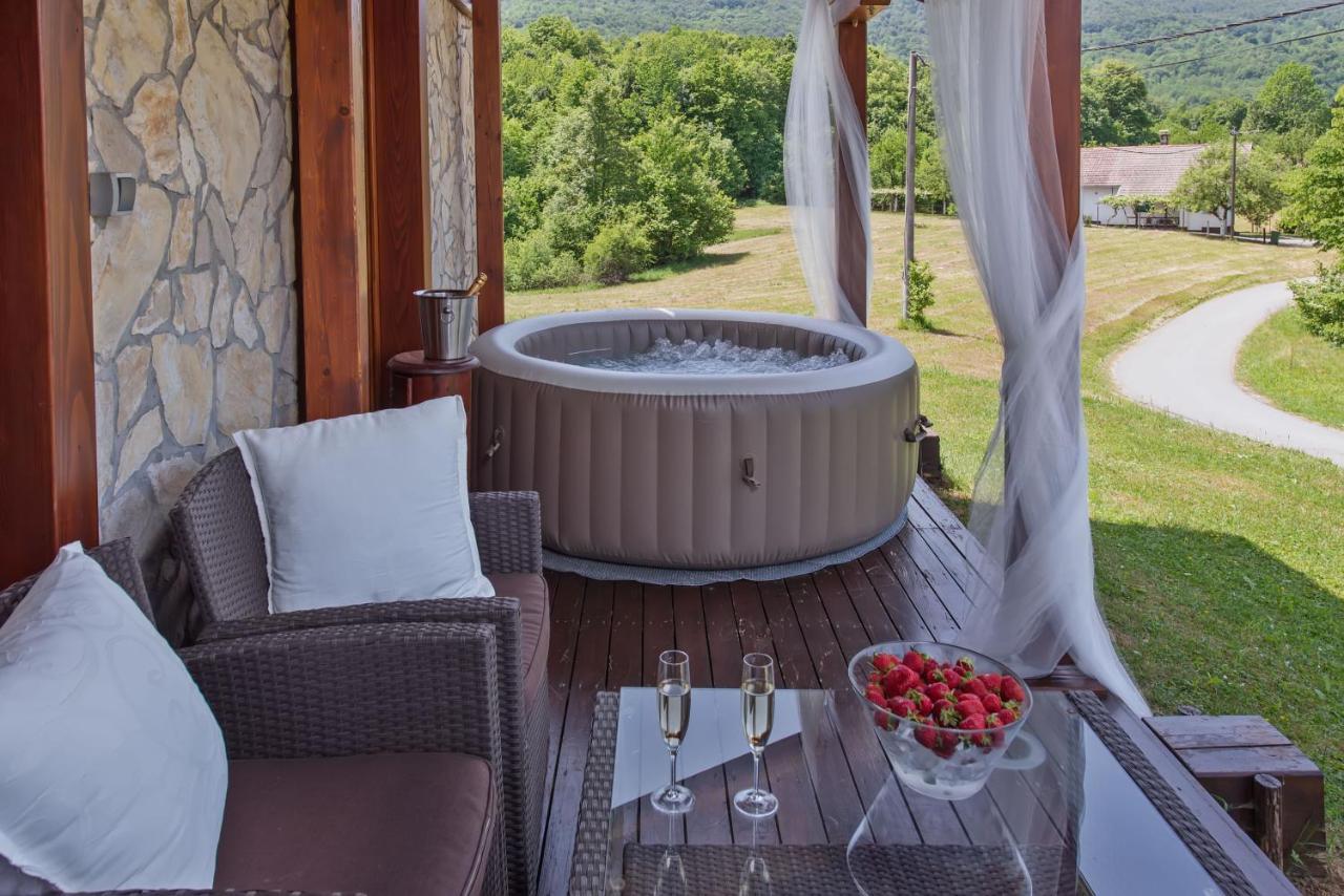 B&B Plitvice Lakes Villa Irene Селище Дрезницко Екстериор снимка