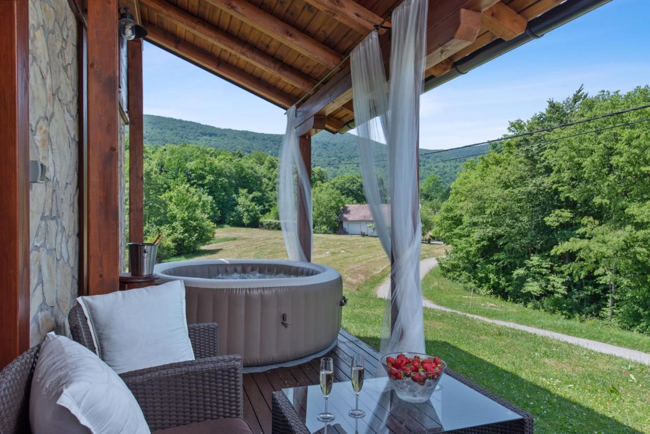 B&B Plitvice Lakes Villa Irene Селище Дрезницко Екстериор снимка