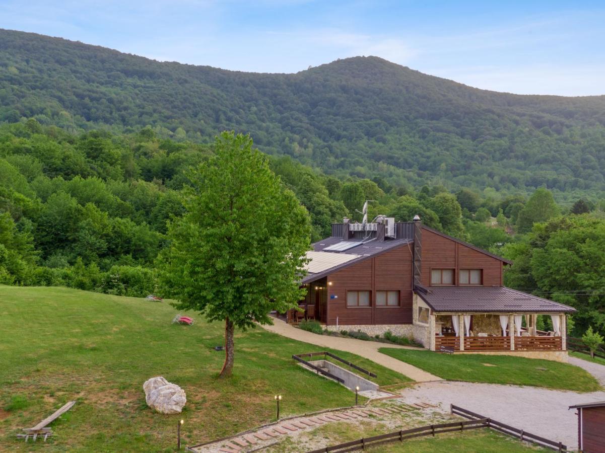 B&B Plitvice Lakes Villa Irene Селище Дрезницко Екстериор снимка